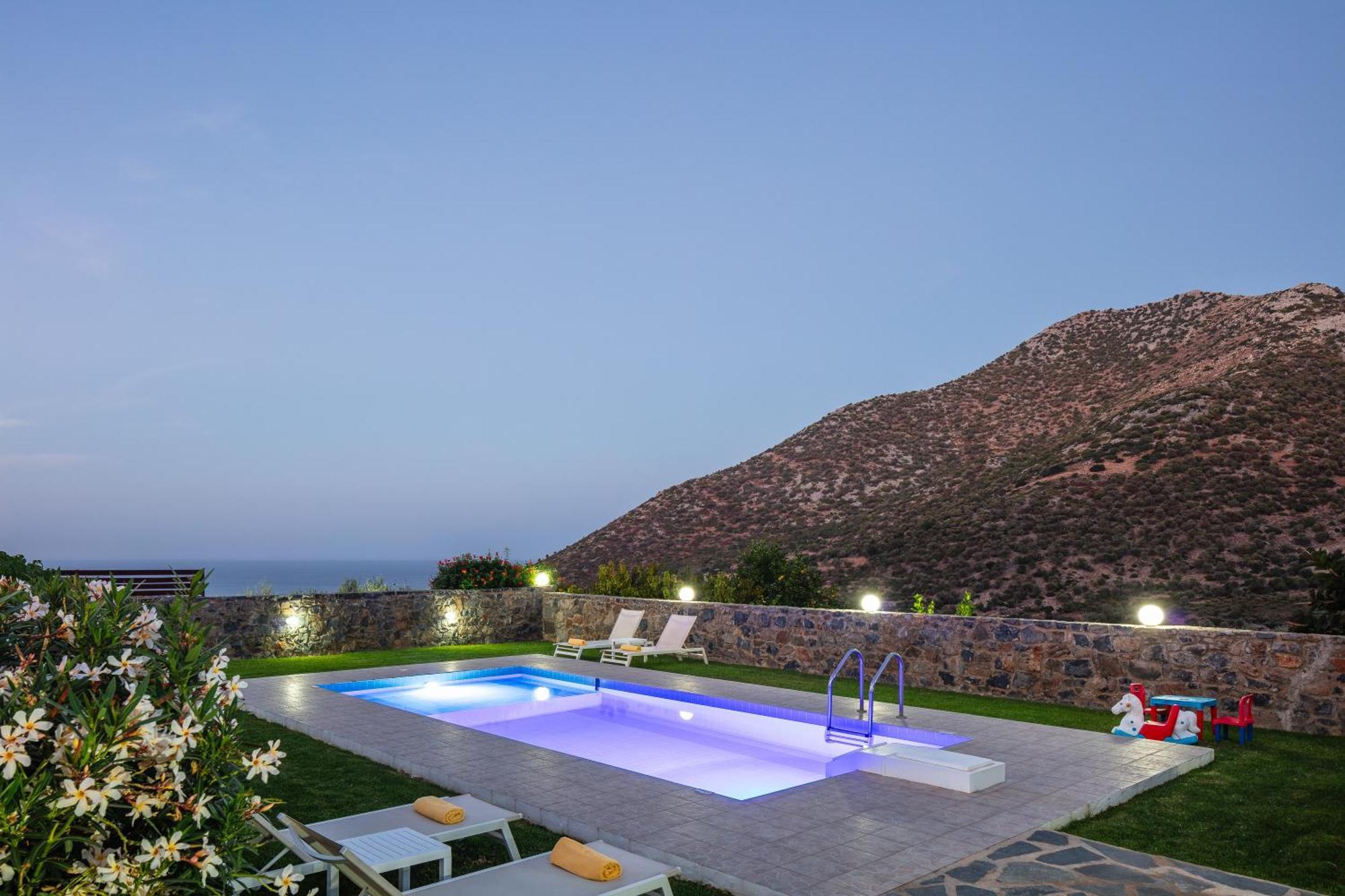 Real Dream Villas, Cretan Gems With Seaviews, By Thinkvilla Bali  Екстер'єр фото