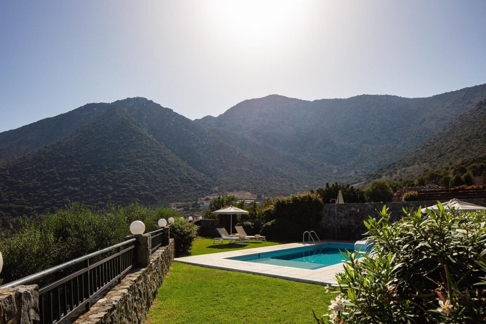 Real Dream Villas, Cretan Gems With Seaviews, By Thinkvilla Bali  Екстер'єр фото